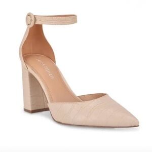 Marc Fisher Croc Embossed Nude Women's Heels Sz 7.5